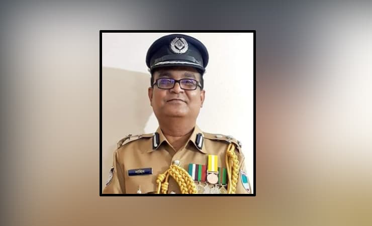 সাবেক ডিআইজি নাহিদুল ইসলাম গ্রেপ্তার