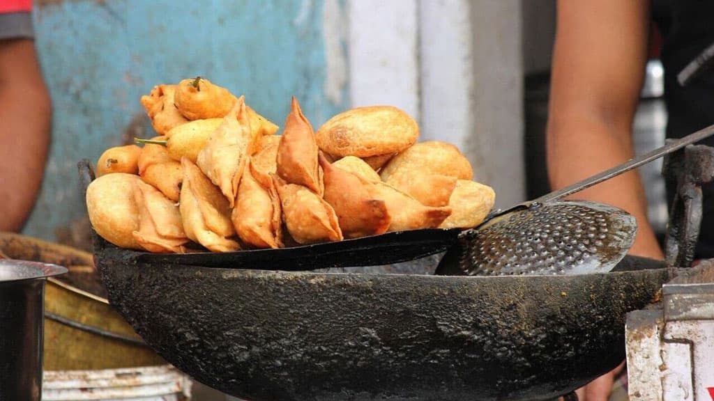 সিঙ্গারা খেলে মৃত্যুদণ্ড দেয় যে দেশ
