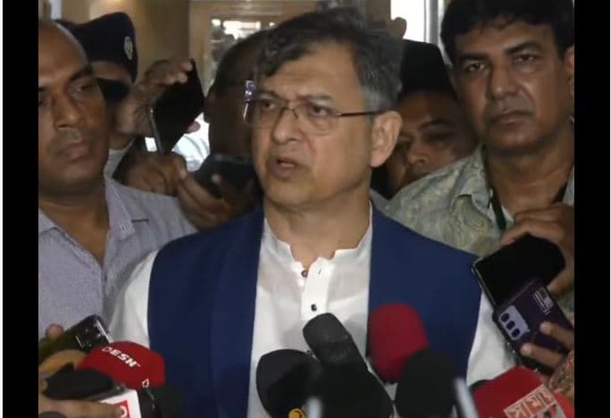 ঐক্যমত কমিশন দায়মুক্তি পেতেই সুপারিশ দিয়েছে: সালাহউদ্দিন আহমেদ