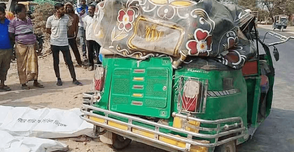 কুষ্টিয়ায় সিএনজি-ট্রাক মুখোমুখি সংঘর্ষে নিহত ৫