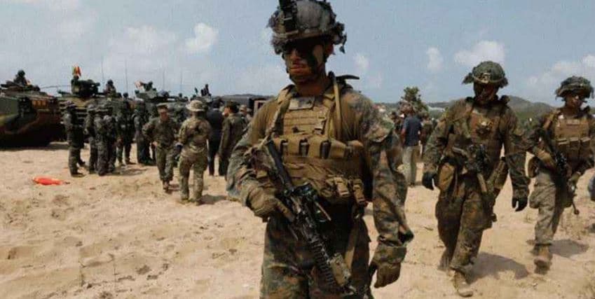 ইরানে অভিযানের আভাস, যুদ্ধজাহাজে মধ্যপ্রাচ্যের পথে মার্কিন মেরিন বাহিনী