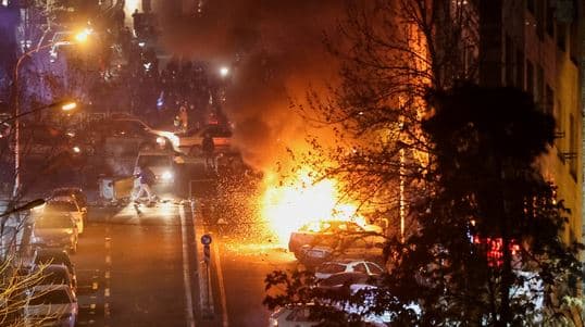 ইরানে সহিংস দমন-পীড়নে প্রাণহানি ৫ হাজার ছাড়াল: রয়টার্স