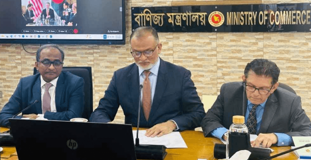 বাংলাদেশি পণ্যের ওপর শুল্ক কমাল যুক্তরাষ্ট্র