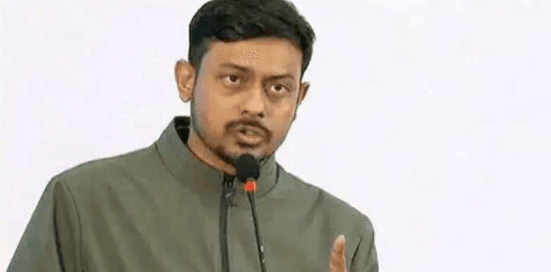 ৪ ঘণ্টা লাইনে দাঁড়িয়েও তেল পেলেন না নাসীরুদ্দীন পাটওয়ারী