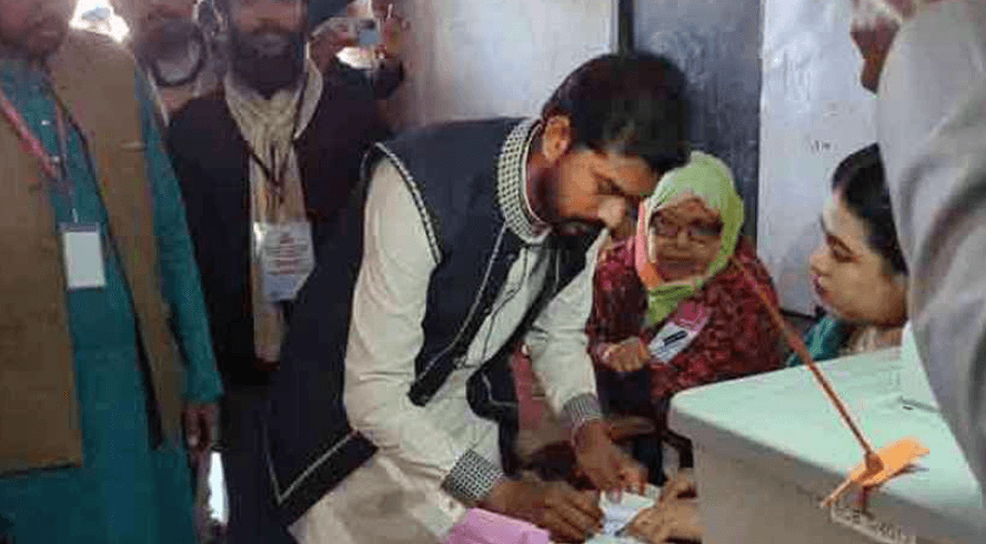 জীবনে প্রথম জাতীয় নির্বাচনে ভোট দিলাম, আমি নিজেই প্রার্থী: নুর