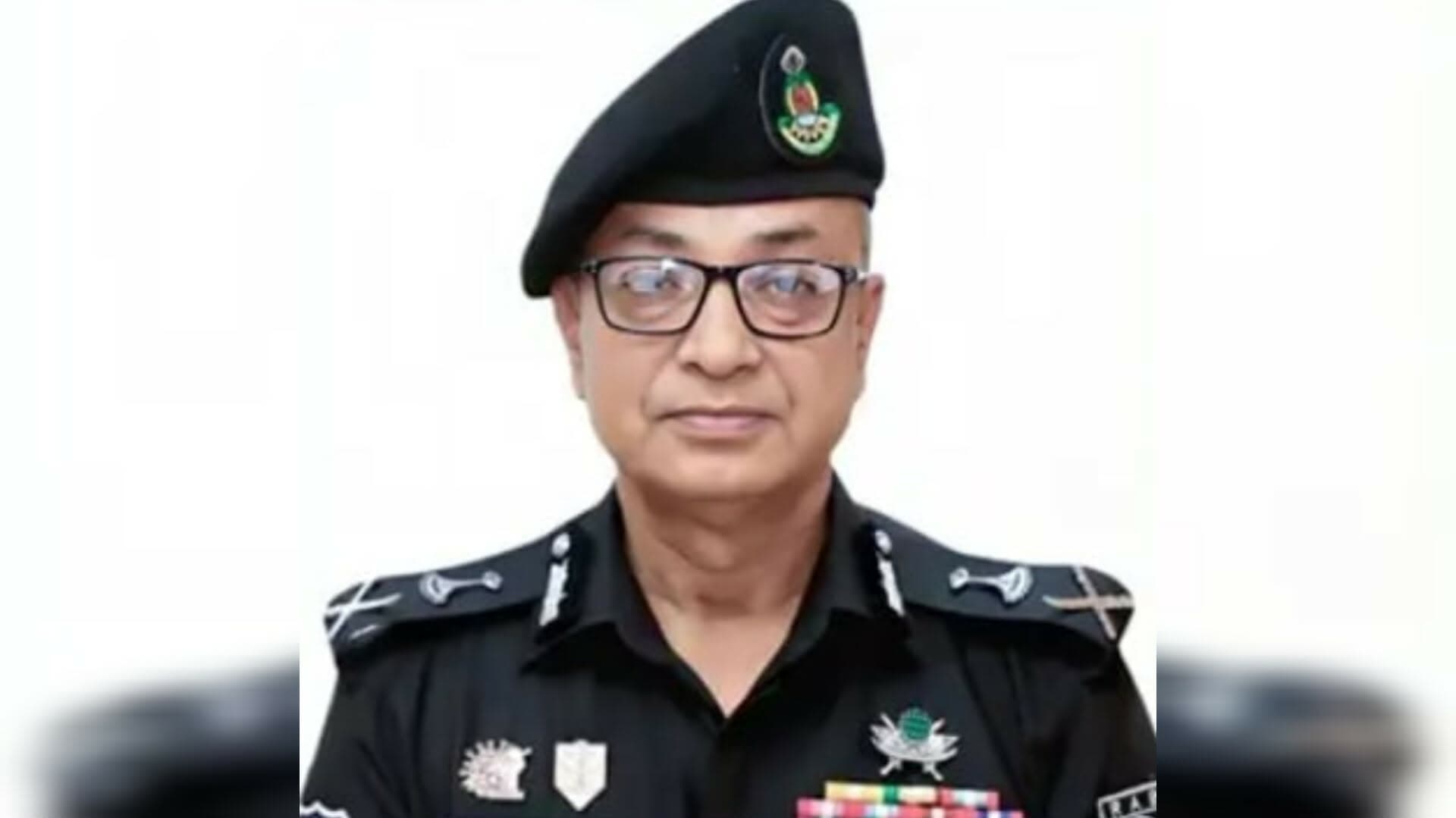 র‍্যাবের নতুন ডিজি হিসেবে দায়িত্ব নিলেন আহসান হাবীব পলাশ
