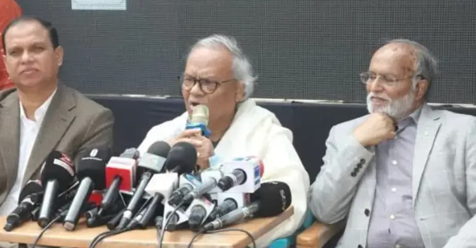 একজন খালেদা জিয়া ছিলেন বলেই সার্বভৌমত্ব সুরক্ষিত ছিল: রিজভী