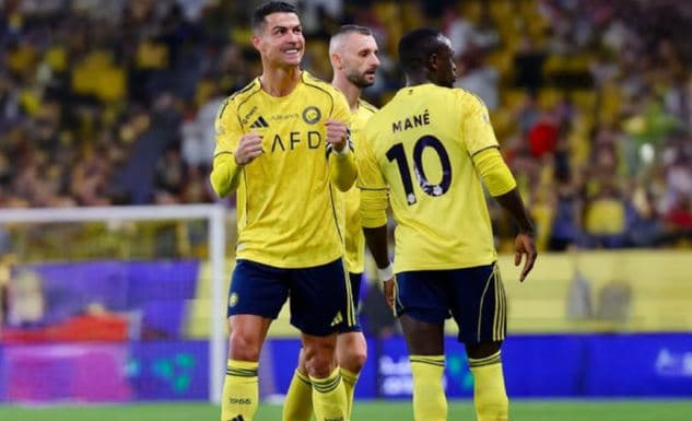 মাঠে নেমেই জোড়া গোল রোনালদোর, শীর্ষে আল নাসর