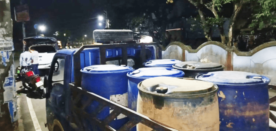 জ্বালানি পাচারে ব্যবসায়ীর কারাদণ্ড, ৮০০ লিটার তেল জব্দ