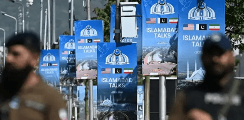 যুক্তরাষ্ট্র-ইরান অবরোধে অচলাবস্থা, আলোচনায় বসাতে পাকিস্তানের তৎপরতা