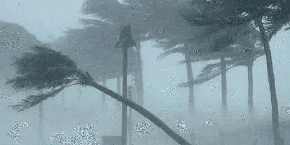 ১৭ অঞ্চলে ঝড়ের আভাস, নদীবন্দরে ১ নম্বর সতর্ক সংকেত