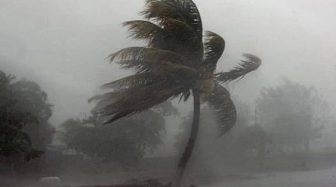 সন্ধ্যার মধ্যে যে অঞ্চলে ৬০ কিমি বেগে ঝড়ের শঙ্কা