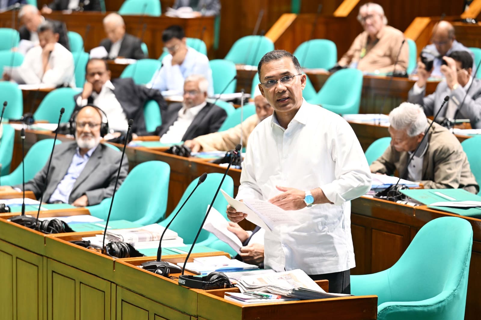 সবকিছুই ঢাকা কেন্দ্রিক গড়ে উঠেছে: প্রধানমন্ত্রী