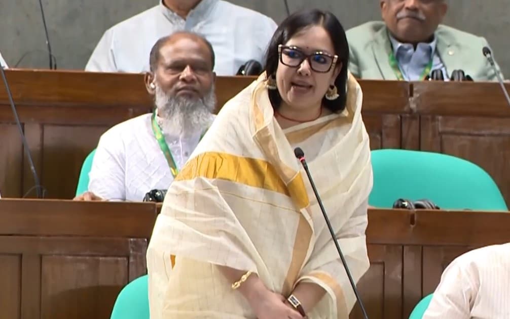 রুমিন ফারহানার বক্তব্যের সময় অশোভন অঙ্গভঙ্গি, বিরোধীদলীয় নেতার নিন্দা