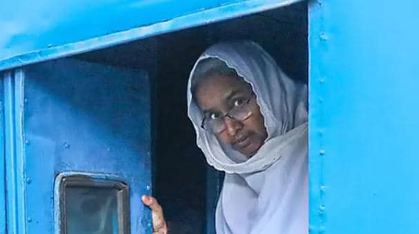 দীপু মনিকে ১২ ঘণ্টার জন্য প্যারোলে মুক্তির নির্দেশ