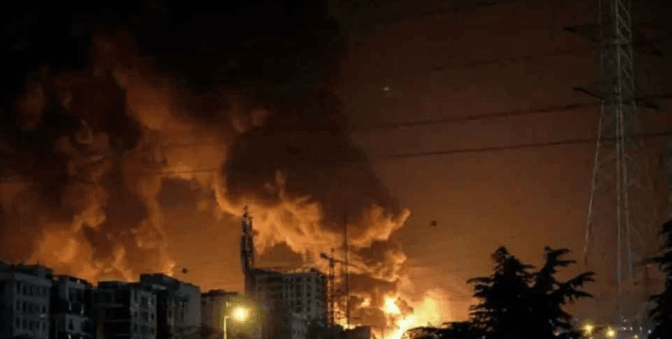 ইরানে টানা ১১তম দিনের মার্কিন হামলা, তেহরানসহ বিভিন্ন এলাকায় বিস্ফোরণ
