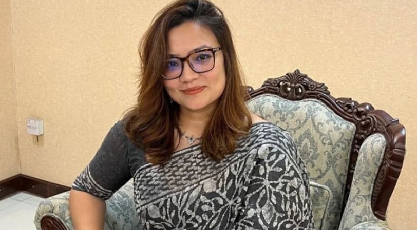 পদত্যাগের পর ঢাবির শিক্ষক মোনামির পোস্ট, যা লিখলেন