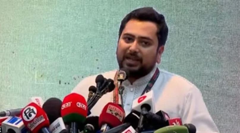 কাঁটাতার দিয়ে বন্ধুত্ব সম্ভব নয়: এনসিপি আহ্বায়ক নাহিদ ইসলাম