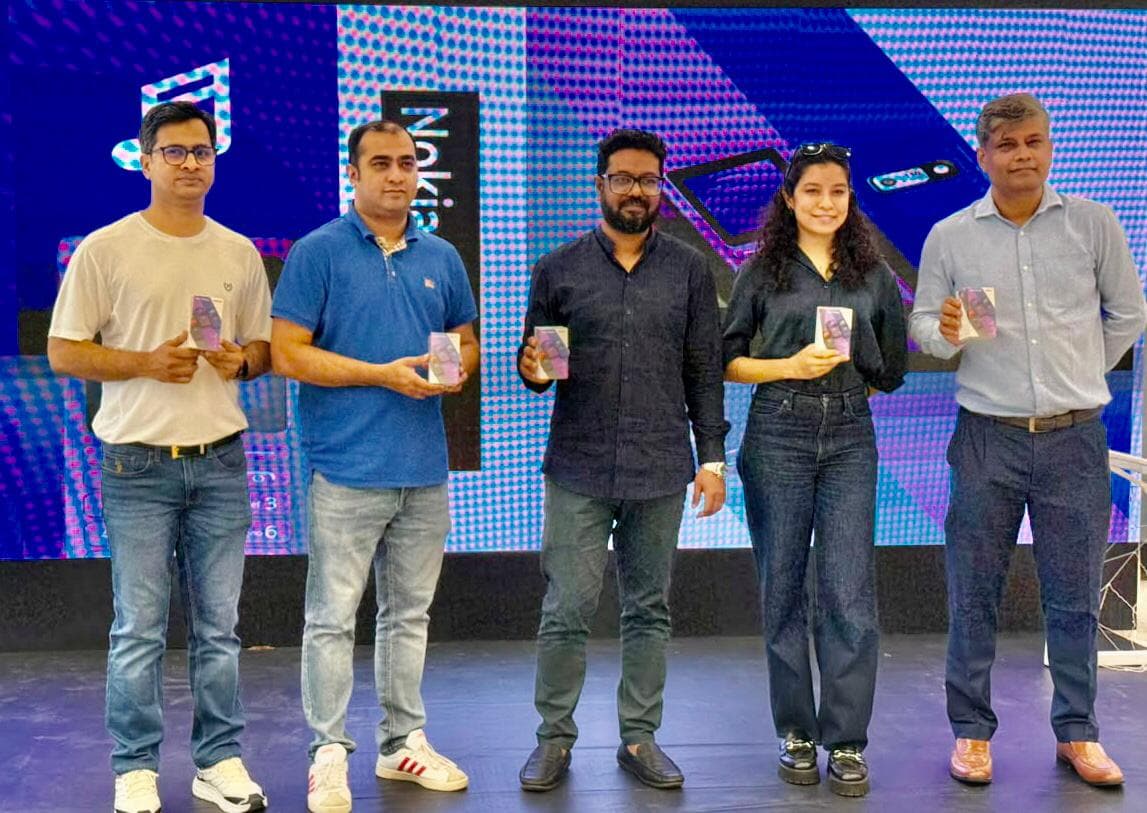 এক চার্জে ১৫ দিন চলবে নকিয়ার ১১০ পাওয়ার মোবাইল