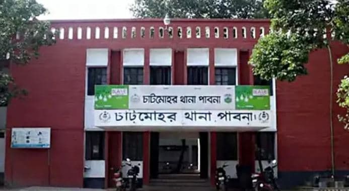 চুরির অপবাদে কিশোরীকে খুঁটিতে বেঁধে নির্যাতন, অপমানে আত্মহত্যা