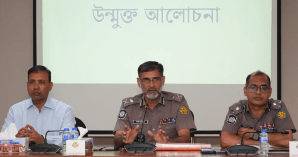 ঈদুল আজহায় সর্বোচ্চ সজাগ থাকতে হবে: ডিএমপি কমিশনার