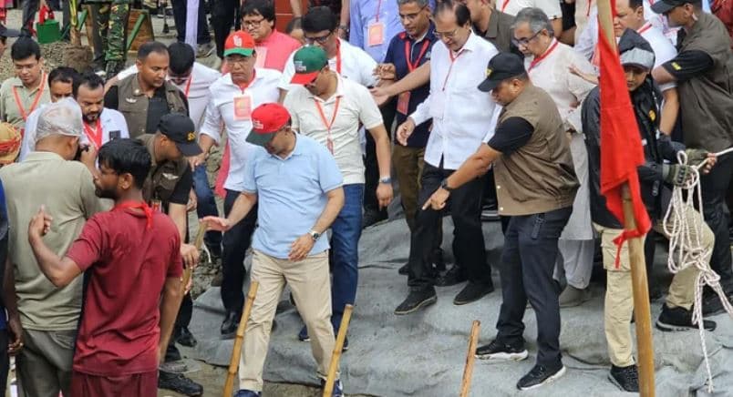 ত্রিশালে বাবার খনন করা ‘ধরার খাল’ পুনঃখননের উদ্বোধন করলেন প্রধানমন্ত্রী