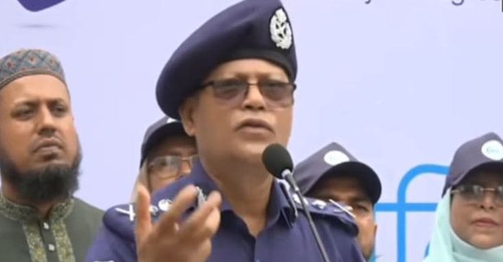 আইনের ফাঁকফোকরে অপরাধীদের বেশি দিন আটকে রাখা যায় না: আইজিপি