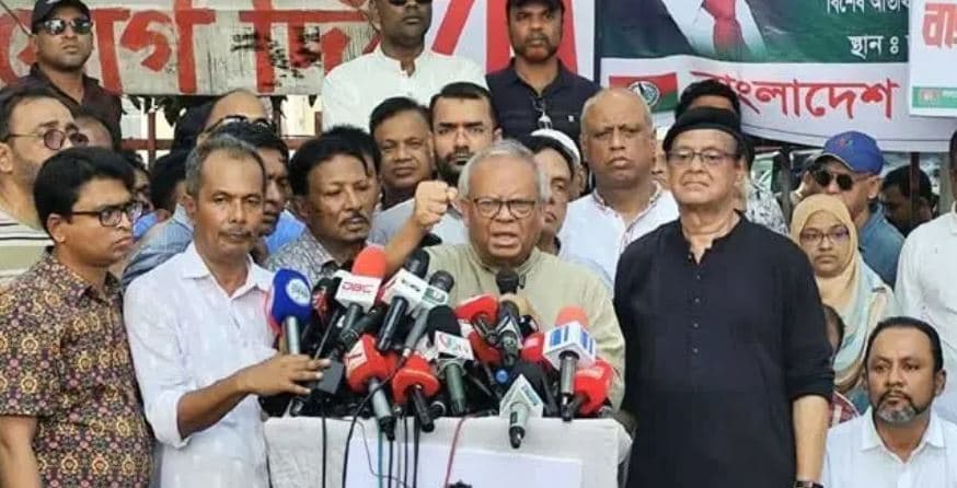 ভারতের হাতে সুইচ, যে কোনো সময় বিদ্যুৎ বন্ধ করতে পারে আদানি: রিজভী