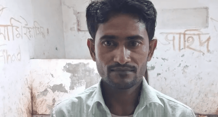 মোহাম্মদপুরে হত্যা-চাঁদাবাজিসহ ৭ মামলার আসামি ‘কেন্তা ফিরোজ’ গ্রেপ্তার