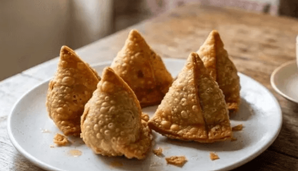 খালি পেটে শিঙাড়া খেলে যেসব সমস্যা হতে পারে