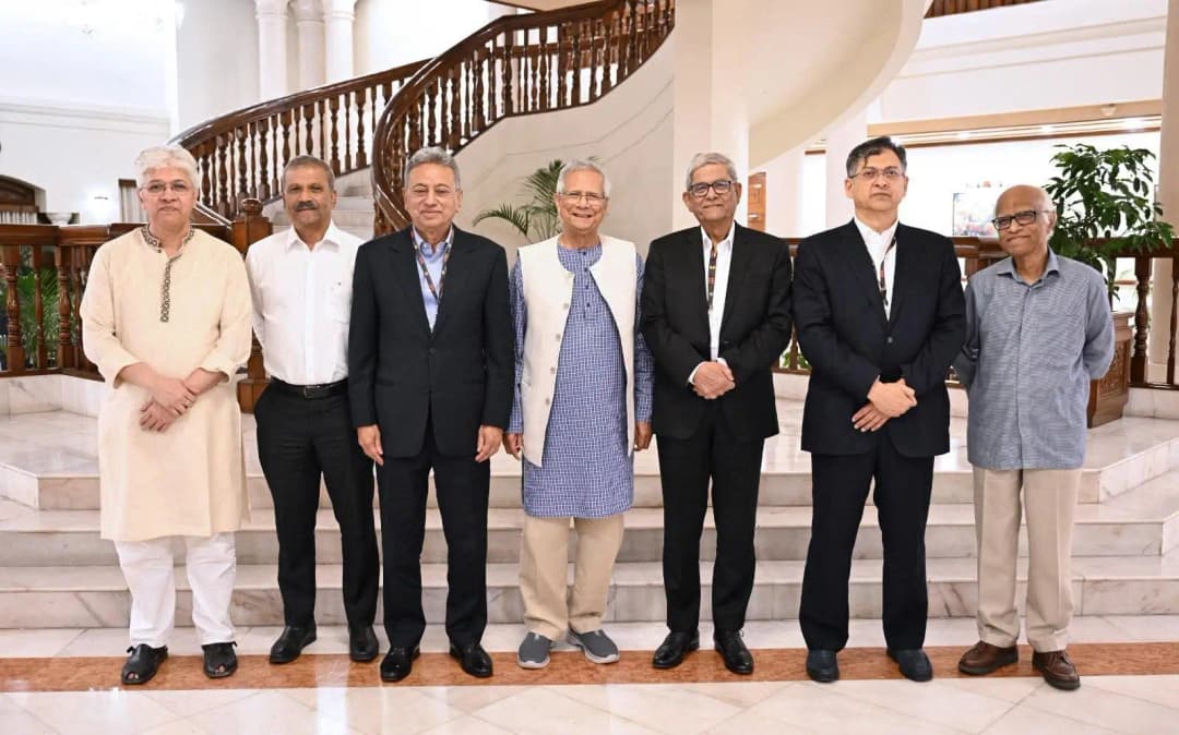 দলীয় লোক অপসারণ করে তত্ত্বাবধায়ক সরকার গঠনের দাবি বিএনপির