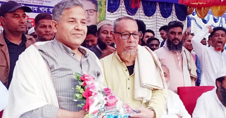 'যারা আ'লীগ করে, সবাইকেতো সাগরে ফেলে দিতে পারবো না'