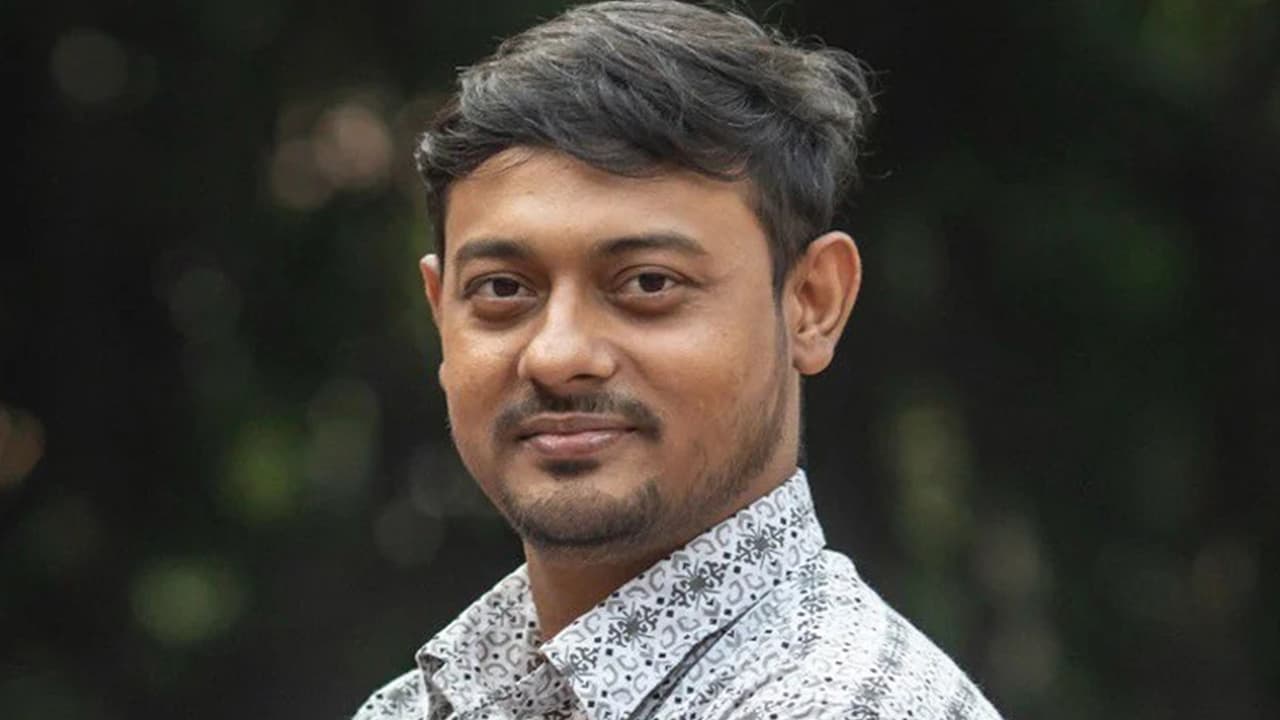 নাসীরুদ্দীন পাটওয়ারীর বিরুদ্ধে মানহানির মামলা