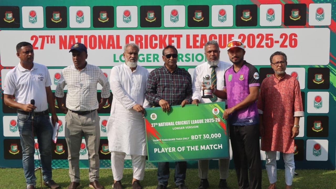 আফিফের ঘূর্ণিতে আড়াই দিনেই জিতল খুলনা