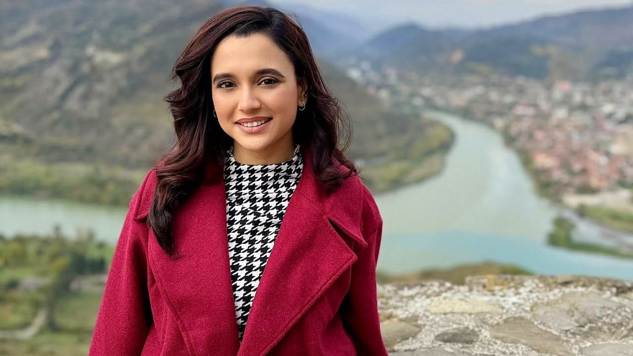 জর্জিয়ার মনোরম দৃশ্যে মুগ্ধ সাবিলা নূর