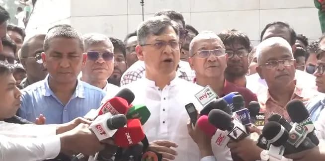 ফ্যাসিবাদবিরোধী দলগুলোকে নিয়ে জোট করতে চায় বিএনপি: সালাহউদ্দিন আহমদ