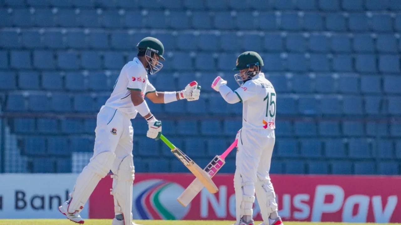 রেকর্ড ৫৮৭ রানে ইনিংস ঘোষণা বাংলাদেশের