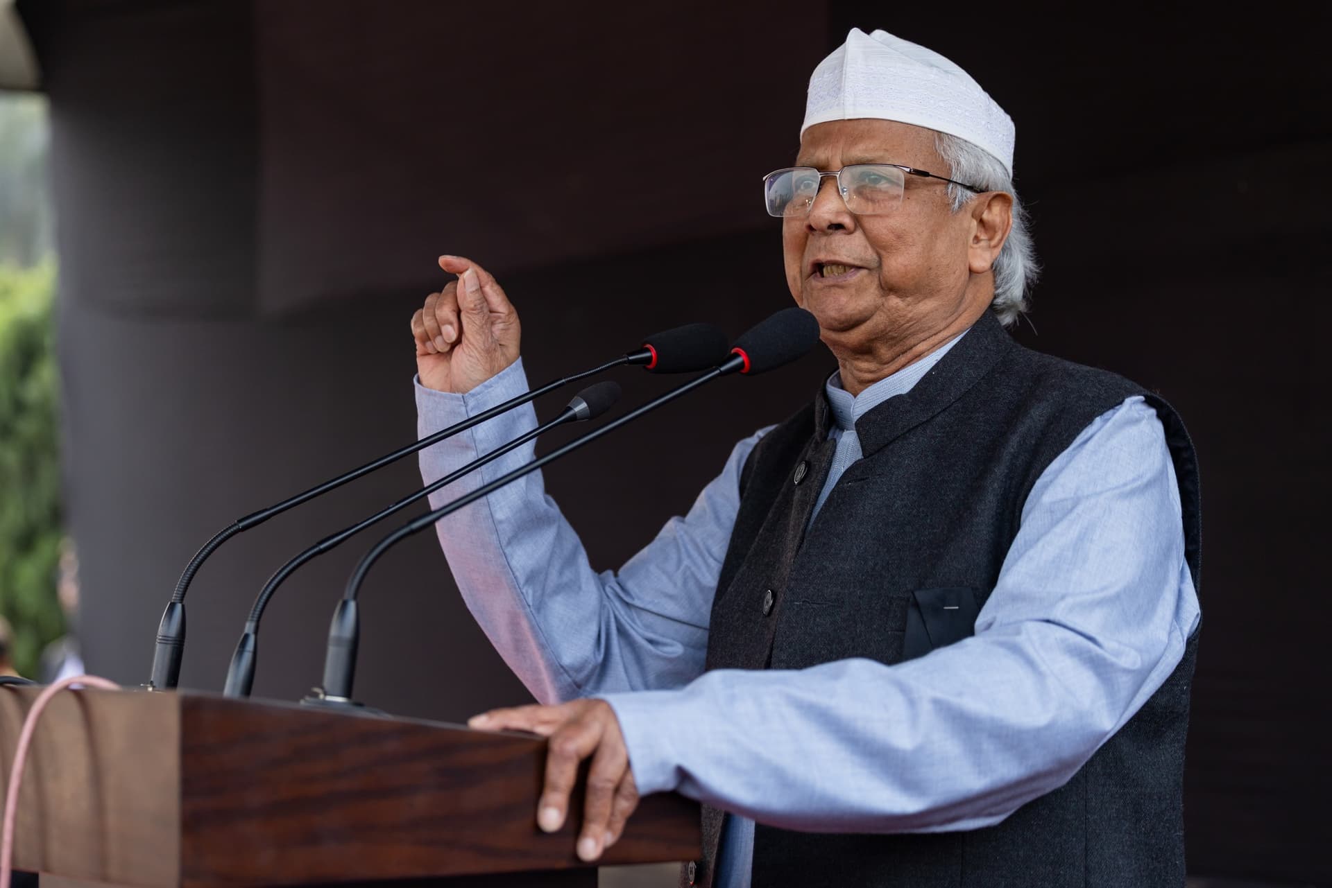 হাদি তুমি আমাদের বুকের মধ্যে আছো: প্রধান উপদেষ্টা