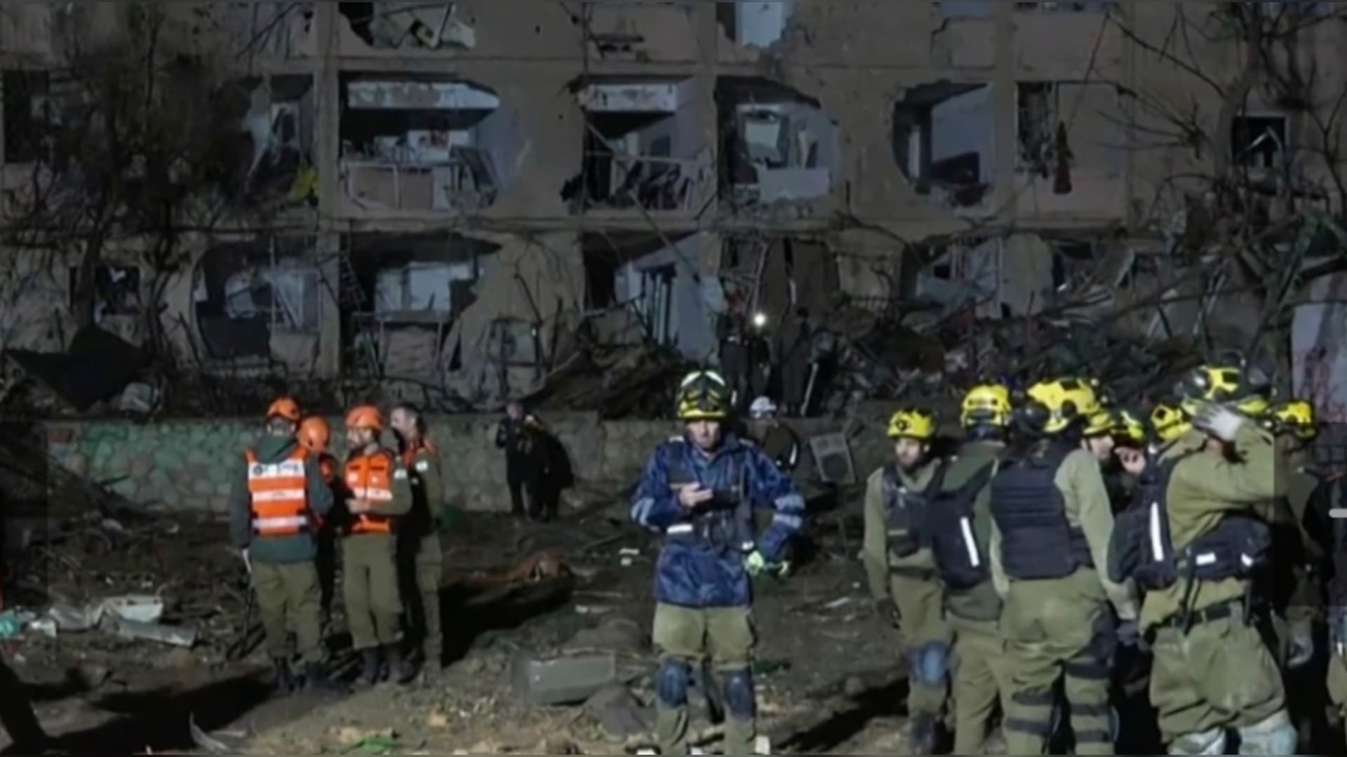 দিমোনা পারমাণবিক কেন্দ্রে ইরানি ক্ষেপণাস্ত্র হামলা, শতাধিক আহত