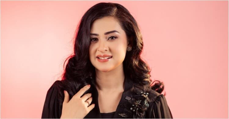 নতুন সরকারের কাছে কী চান নায়িকা বুবলী