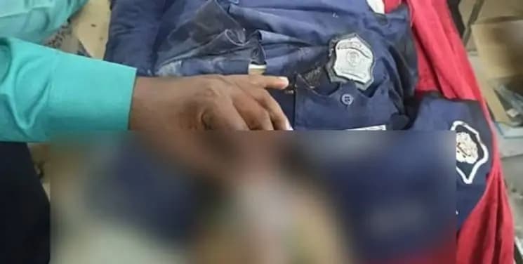 গাজীপুরে ট্রেনের নিচে পড়ে রেলওয়ে পুলিশের হাত-পা বিচ্ছিন্ন