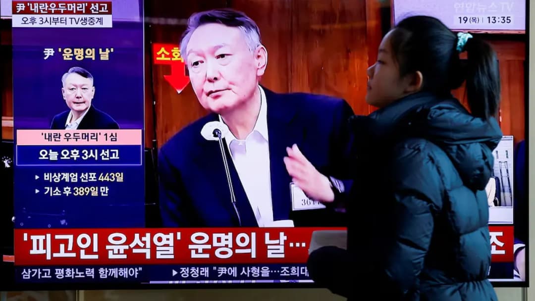 দক্ষিণ কোরিয়ার সাবেক প্রেসিডেন্টের যাবজ্জীবন