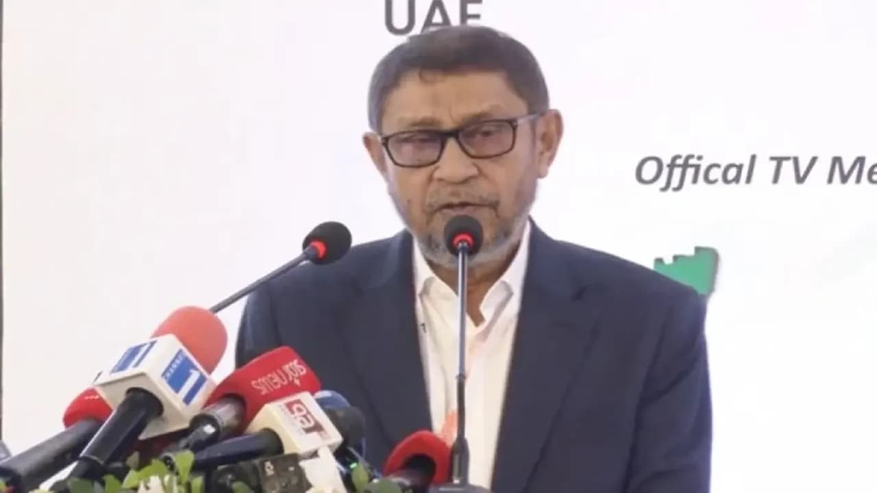 গত ৮ বছর দেশে হামের টিকাই দেওয়া হয়নি : স্বাস্থ্যমন্ত্রী