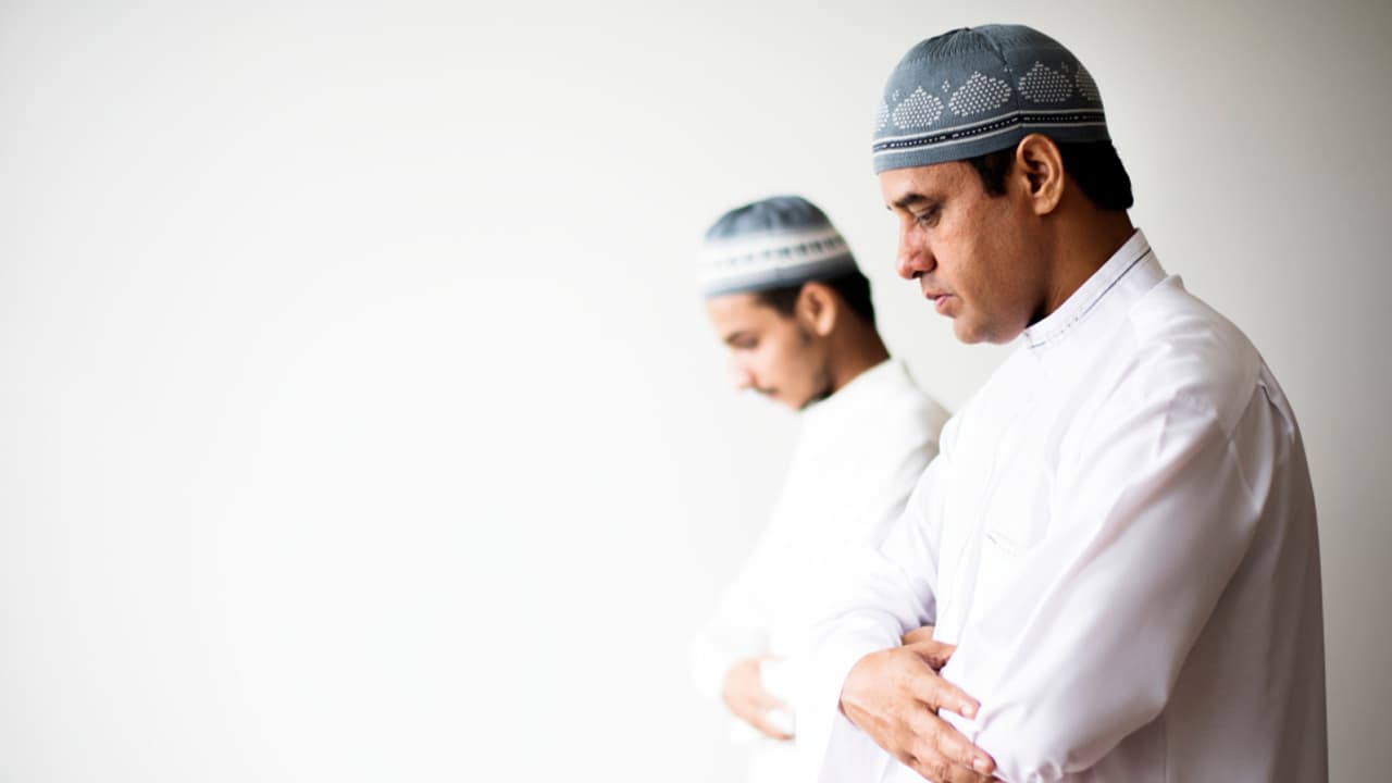 কাজা নামাজ আদায়ের নির্দিষ্ট কোনো সময় আছে?