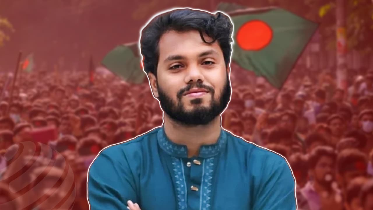 ওসমান হাদির পরিবারকে ফ্ল্যাটের দলিল হস্তান্তর করলেন প্রধান উপদেষ্টা