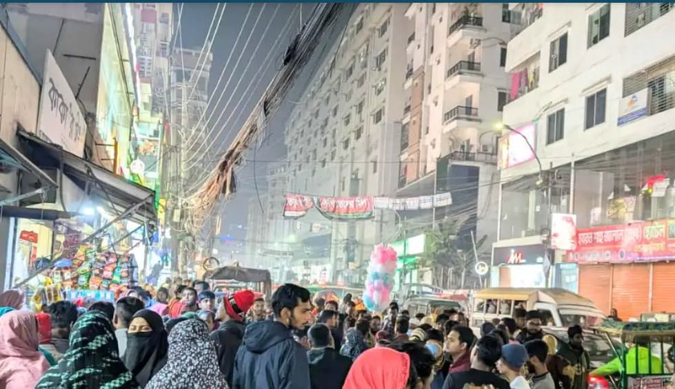 বনশ্রীতে বাসায় ঢুকে দশম শ্রেণির ছাত্রীকে গলা কেটে হত্যা