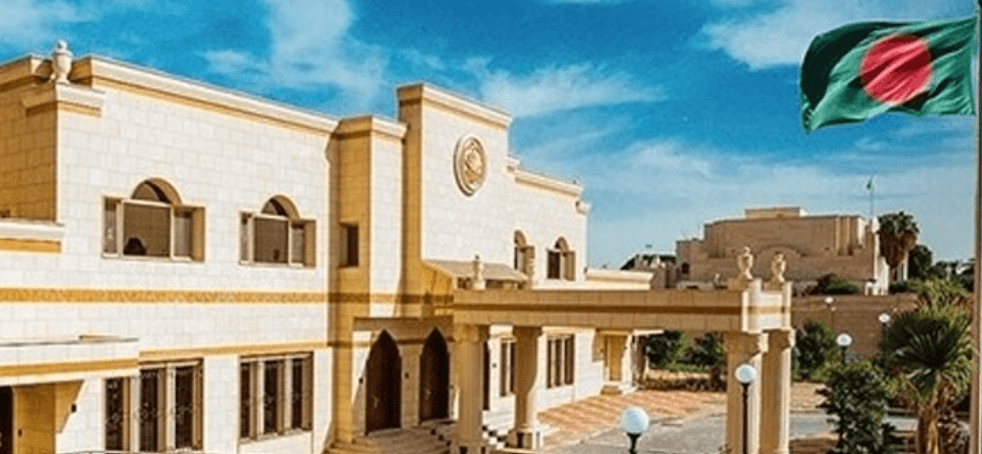 সৌদিতে বাংলাদেশিদের জন্য দূতাবাসের জরুরি সতর্কতা