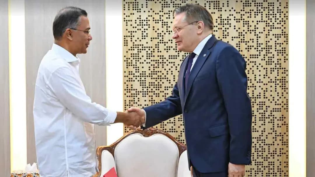প্রধানমন্ত্রীর সঙ্গে রোসাটমের মহাপরিচালকের সাক্ষাৎ