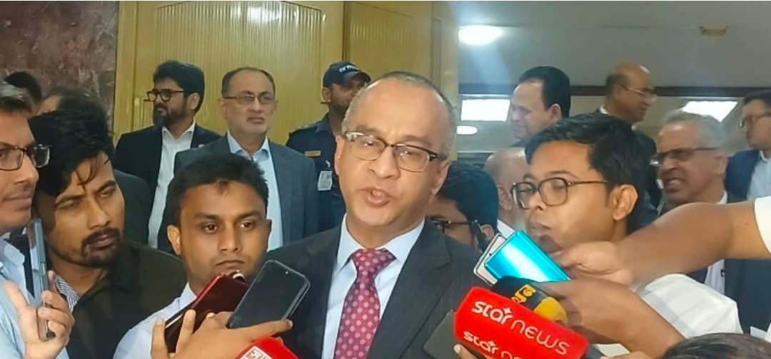 ইসলামী ব্যাংক নিয়ে অস্থিরতা পুরো ব্যাংক খাতে প্রভাব ফেলতে পারে: মাসরুর আরেফিন