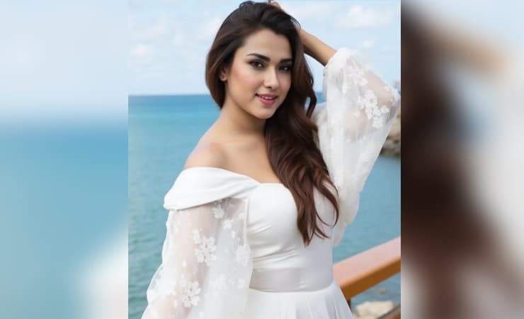 বিয়ে বিতর্কে ক্ষুব্ধ ববি, কাগজপত্র দেখাতে চ্যালেঞ্জ ছুড়লেন নায়িকা